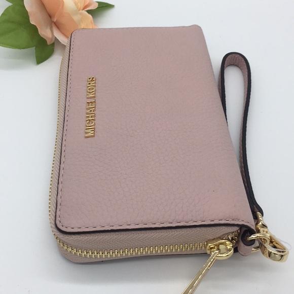 Michael Kors Jet Set Travel Lg Flat MF PHN Case - Picture 5 of 7